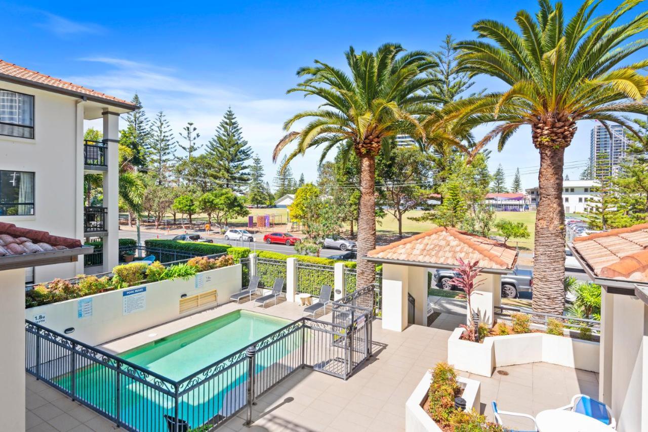 Island Beach Resort Gold Coast Exterior foto