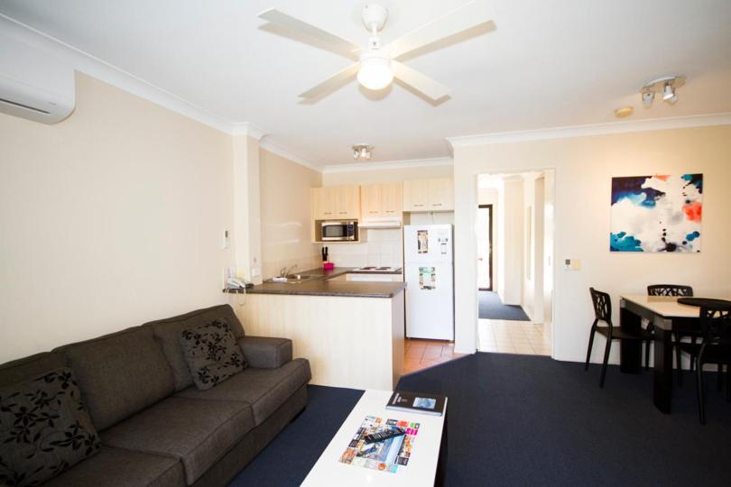 Island Beach Resort Gold Coast Exterior foto